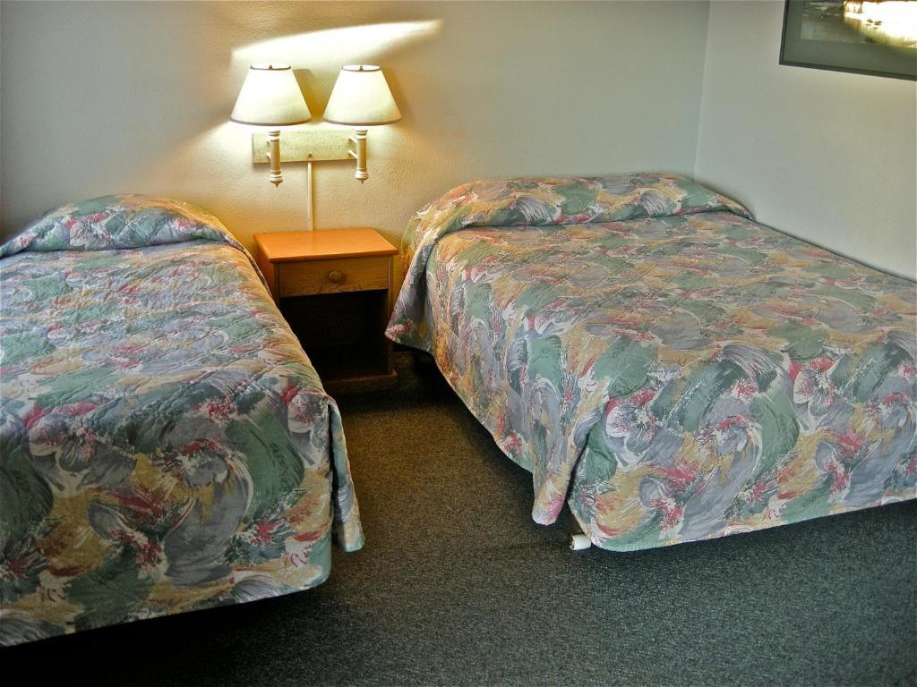 Azalea Lodge Gold Beach Dış mekan fotoğraf
